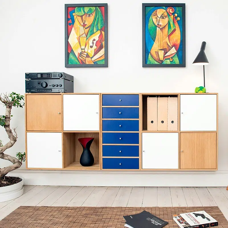 Dubai Home Renovation Experts-Wall Decor